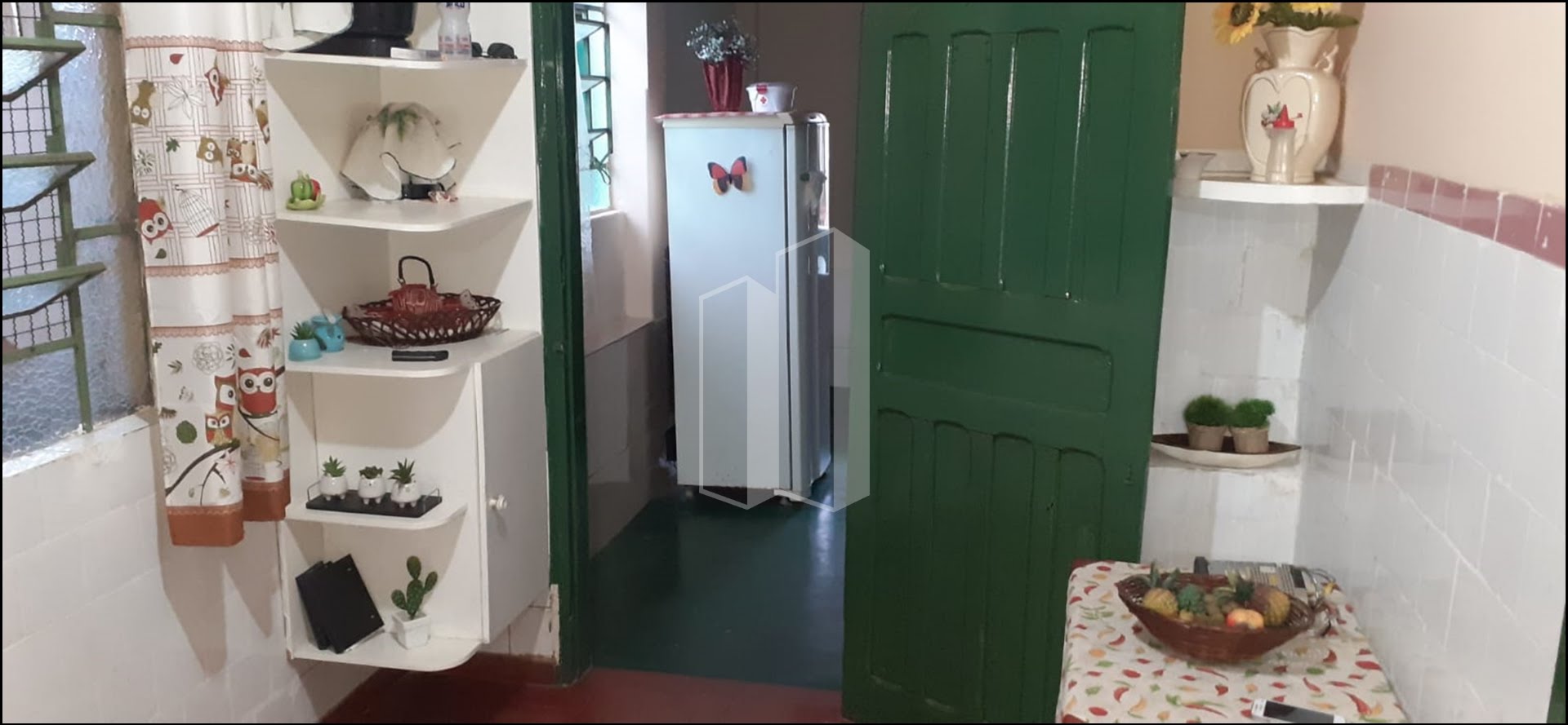Casa à venda com 4 quartos, 1 banheiro, 3 vagas e 302m² no Setor Criméia Oeste, Goiânia (GO) — foto 5 de 11