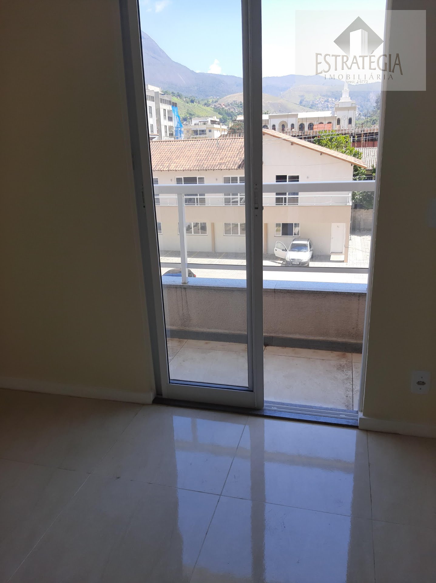 Apartamento à venda com 2 quartos, 1 banheiro, 1 vaga e 61m² no Corrêas, Petrópolis (RJ) — foto 12 de 12