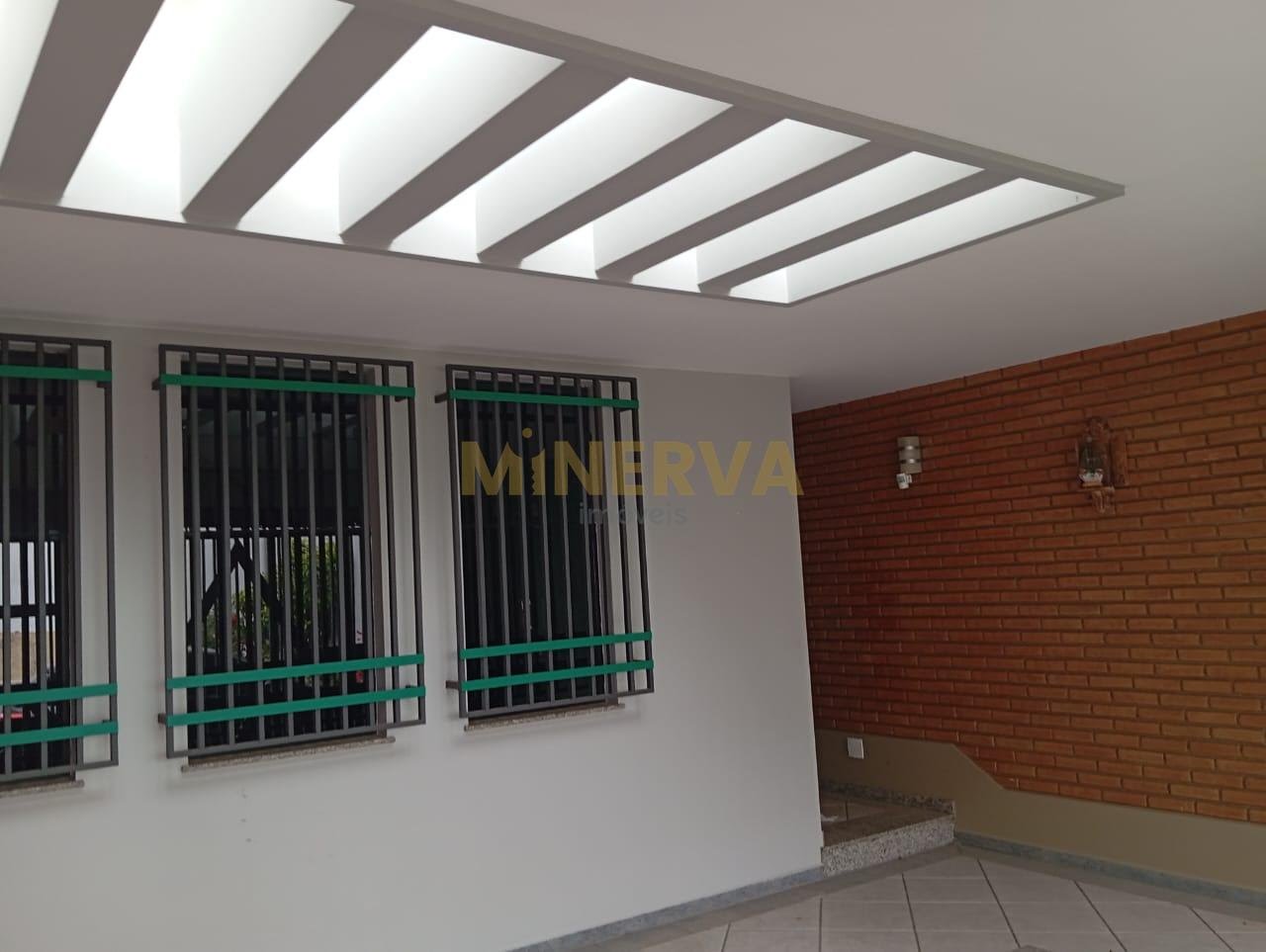 Casa para alugar com 3 quartos, 2 banheiros, 2 vagas e 189m² no Vila Gomes Cardim, São Paulo — foto principal