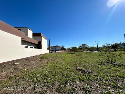 Terreno à venda em Caverazinho, Araranguá por R$ 284 mil