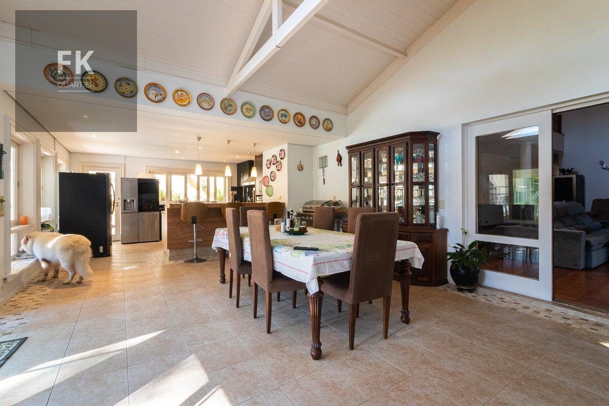Casa à venda com 4 quartos, 2 suítes, 2 vagas e 811m² no Alphaville, Santana de Parnaíba (SP) — foto 12 de 30