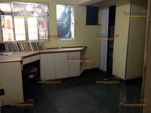 Sala 4 / Ao Lado da Garagem