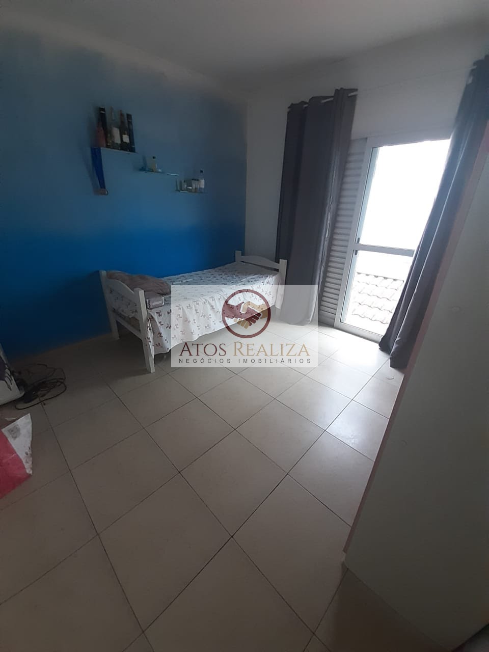 Casa à venda com 3 quartos, 1 suíte, 4 vagas e 150m² no Jardim Sabara, São Paulo (SP) — foto 3 de 17