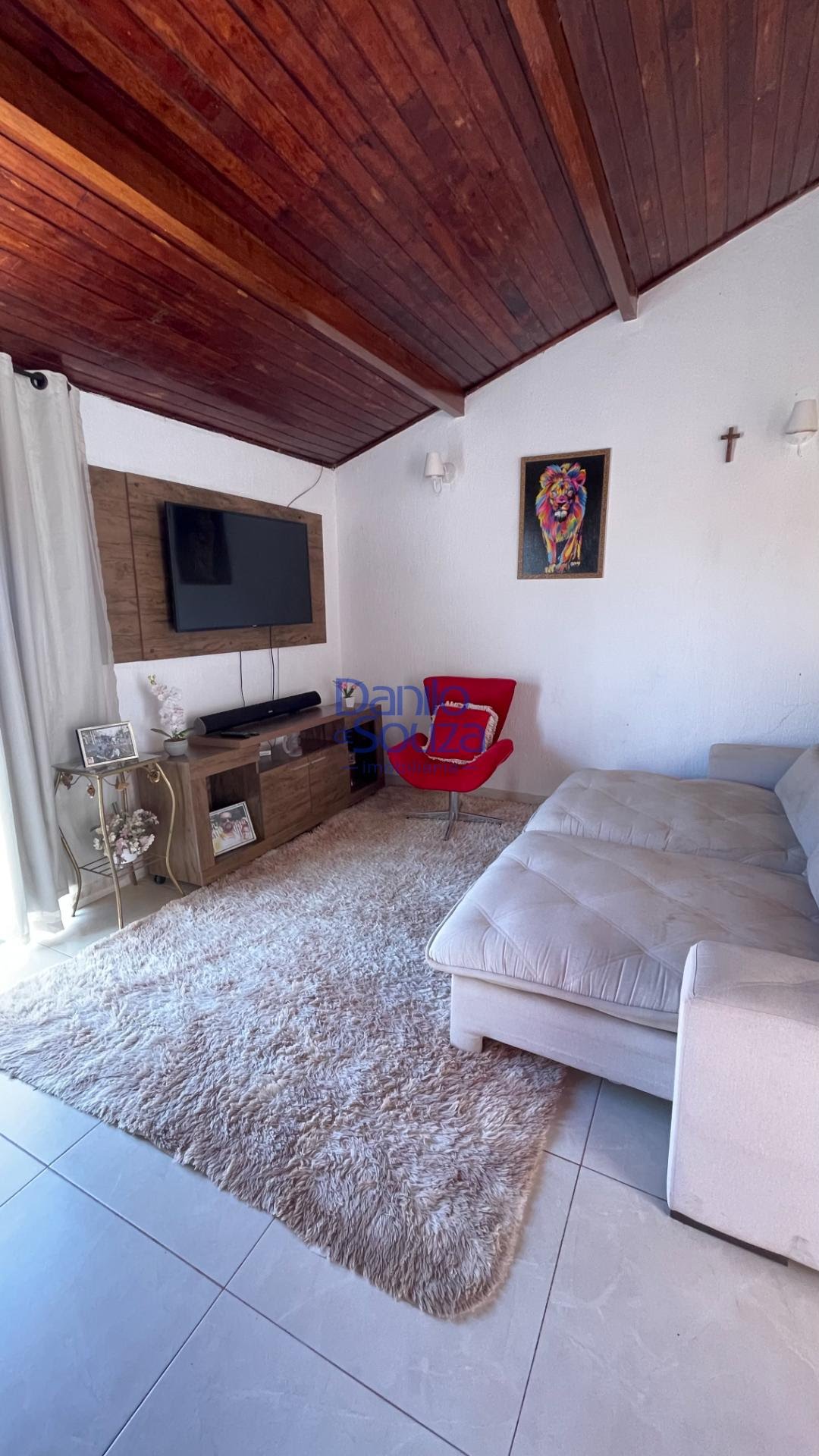 Casa à venda com 3 quartos, 1 banheiro, 2 vagas e 192m² no Vila Lamartine (área II ), Araxá (MG) — foto 3 de 22
