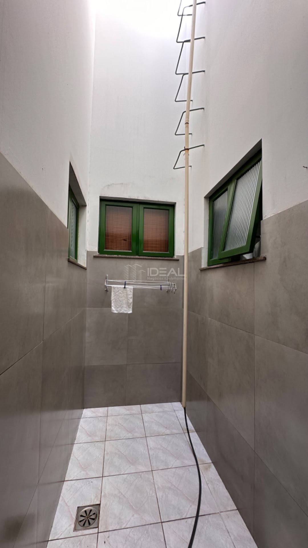 Casa à venda com 3 quartos, 1 suíte, 6 vagas e 440m² no Parque Turf Club, Campos dos Goytacazes (RJ) — foto 8 de 30