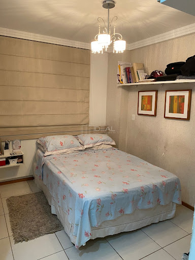 Apartamento de 2 quartos paravenda no Ed. Le Jardin Vert no Centro - Campos dos Goytacazes, RJ 