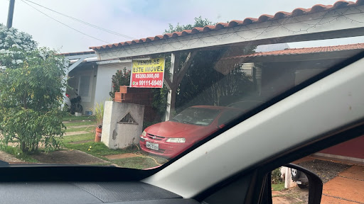 Casa de Condomínio em Jardim California  -  Uberlândia