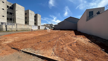 Lote / Terreno em Loteamento Residencial e Comercial Jardim Athenas  -  Catalão