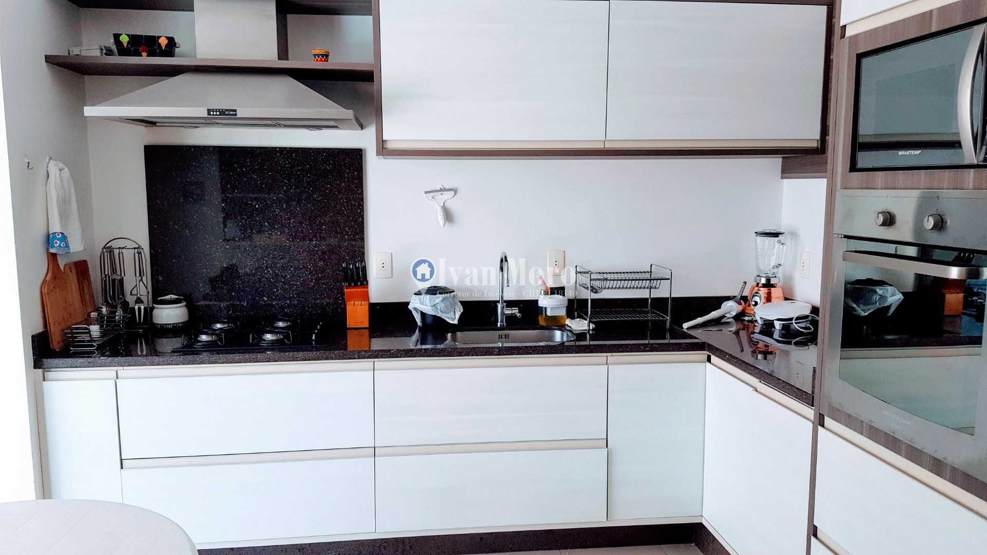 Casa para alugar com 4 quartos, 2 suítes, 2 vagas e 360m² no Daniela, Florianópolis (SC) — foto 16 de 30