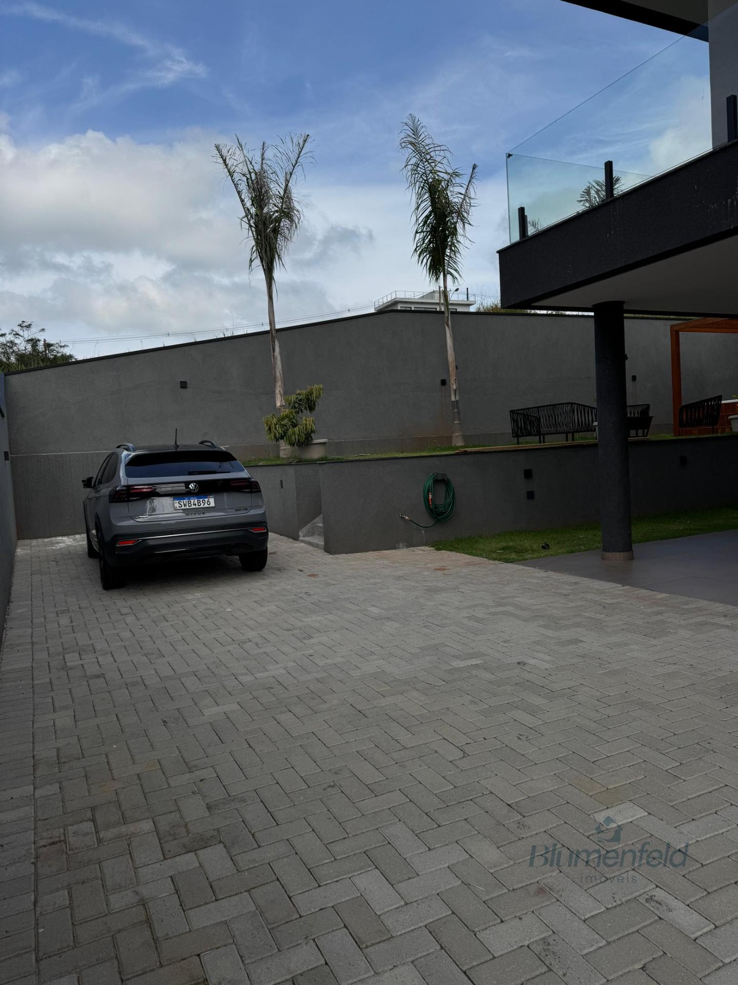 Casa à venda com 4 suítes, 6 vagas e 375m² no Ouro Fino, Santa Isabel (SP) — foto 9 de 30