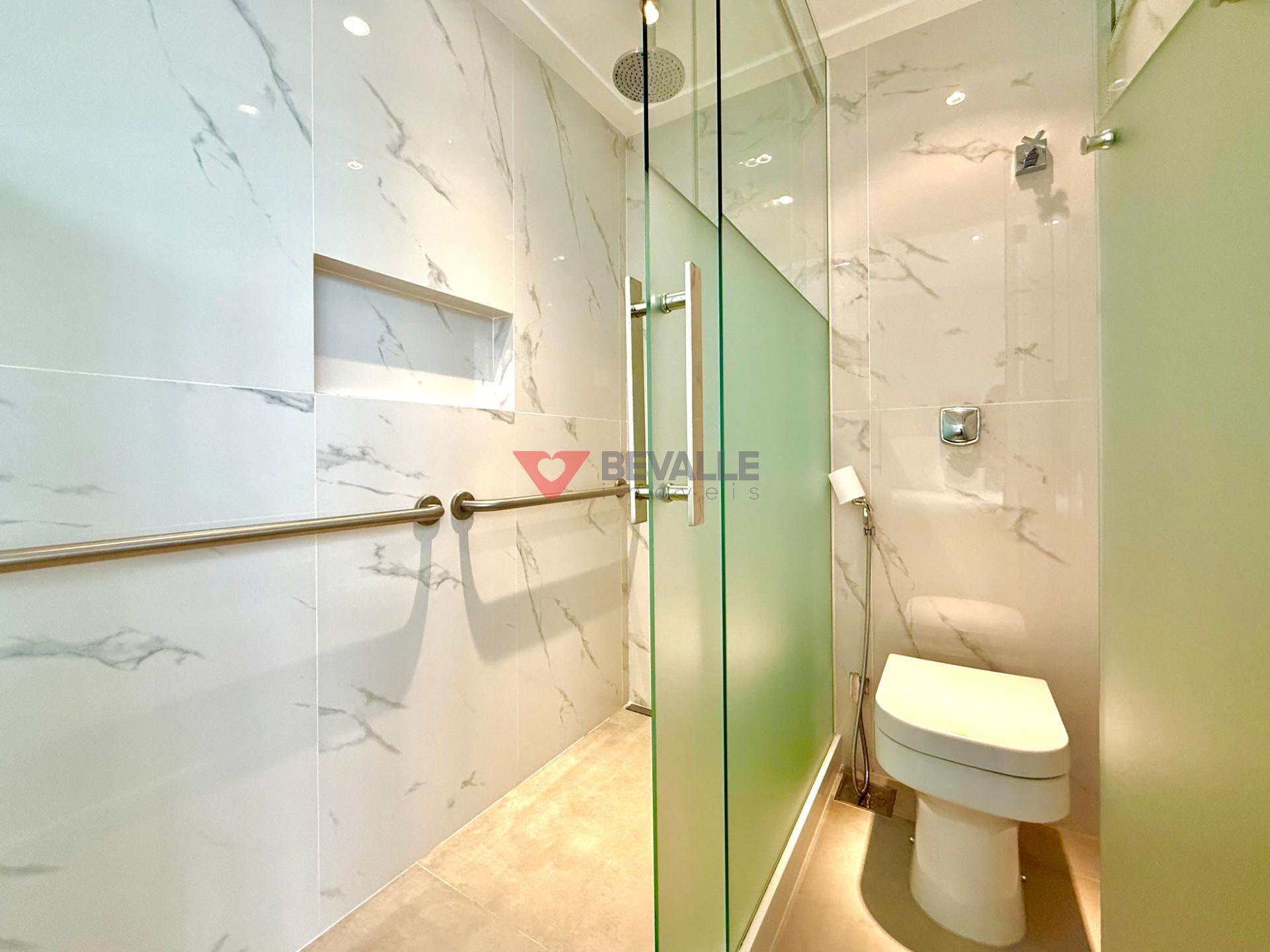 Apartamento à venda com 2 quartos, 2 suítes, 1 vaga e 120m² no Leblon, Rio de Janeiro (RJ) — foto 27 de 30