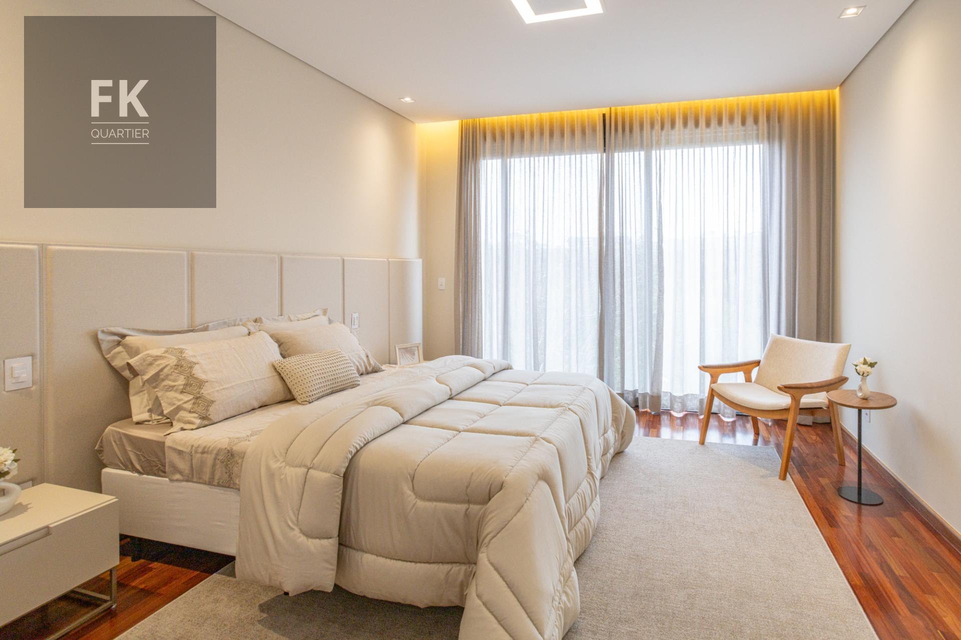 Casa à venda com 4 quartos, 4 suítes, 4 vagas e 370m² no Residencial Burle Marx, Santana de Parnaíba (SP) — foto 20 de 30