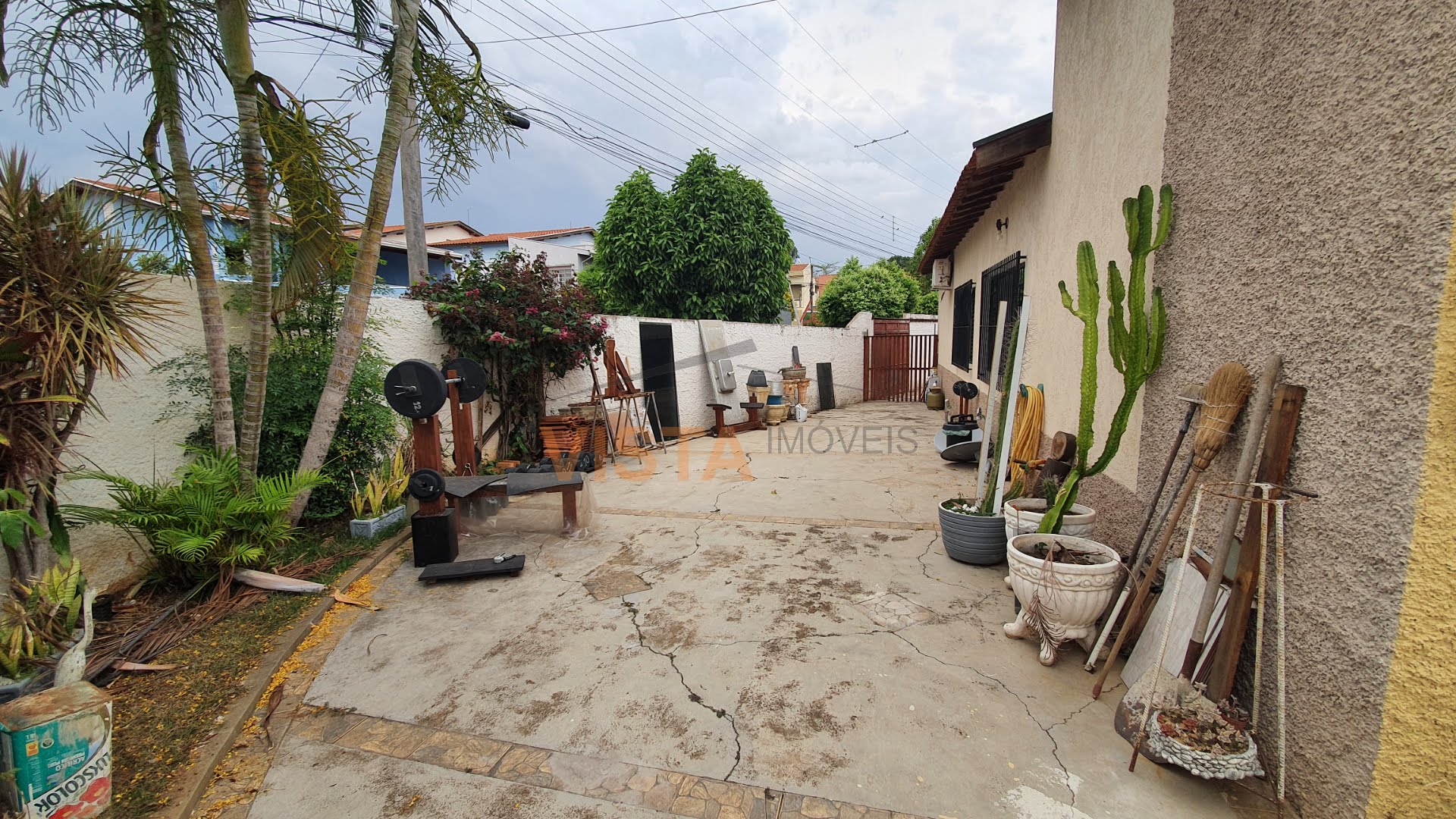 Casa à venda com 3 quartos, 1 suíte, 2 vagas e 144m² no Jardim Almeida, São João da Boa Vista (SP) — foto 16 de 19