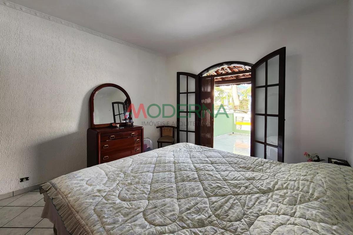Casa à venda com 3 quartos, 1 suíte, 2 vagas e 220m² no Nova Petrópolis, São Bernardo do Campo (SP) — foto 16 de 30