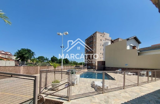 Apartamento em Banzato  -  Marília