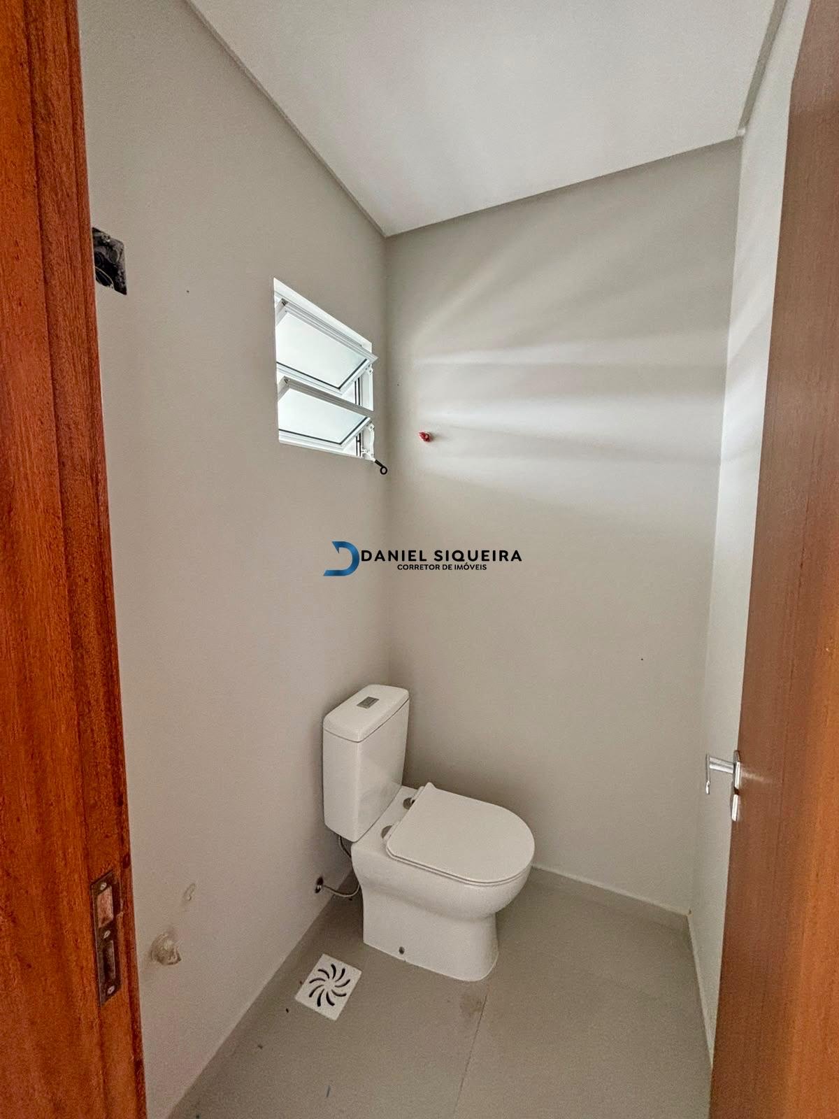 Casa à venda com 3 quartos, 1 suíte, 1 vaga e 80m² no Areias, São José (SC) — foto 9 de 12