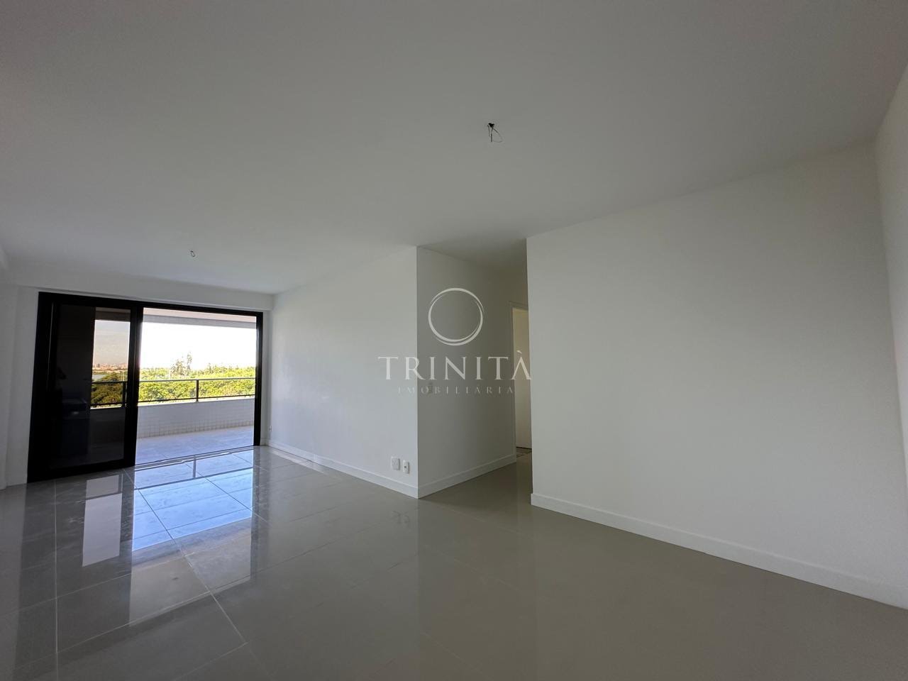 sala-trinitaimobiliaria-puraporartefacto