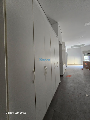 Loja/Salão na Lapa-SP, 200m², 2 Banheiros, Venda e Locação