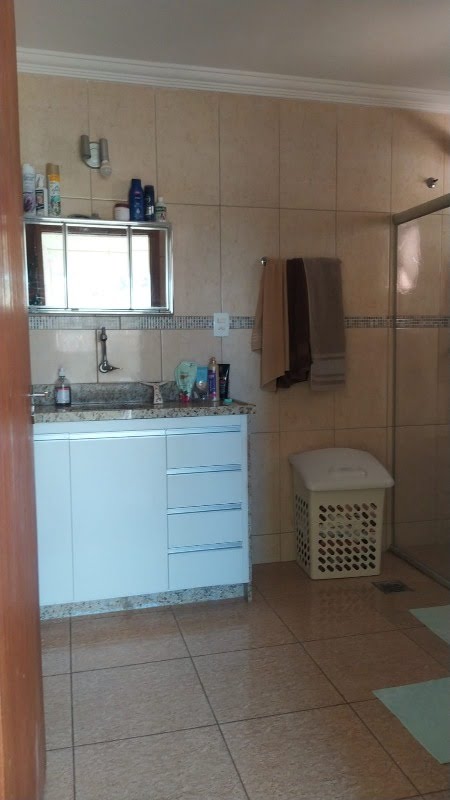 Casa à venda com 7 quartos, 3 suítes, 7 vagas e 220m² no Jaqueline, Belo Horizonte (MG) — foto 11 de 23