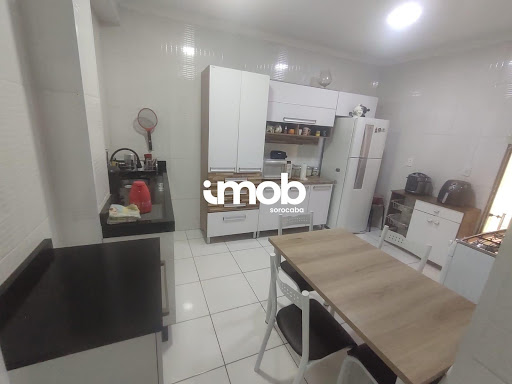 Casa  á venda em Conjunto Habitacional Jardim Serrano  -  Votorantim