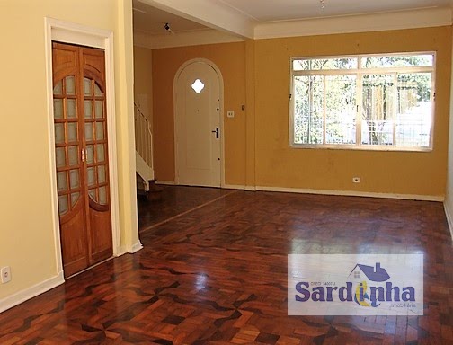 Sobrado para Alugar na Aclimação SP, 3 Dorms, 160m², R$6.500