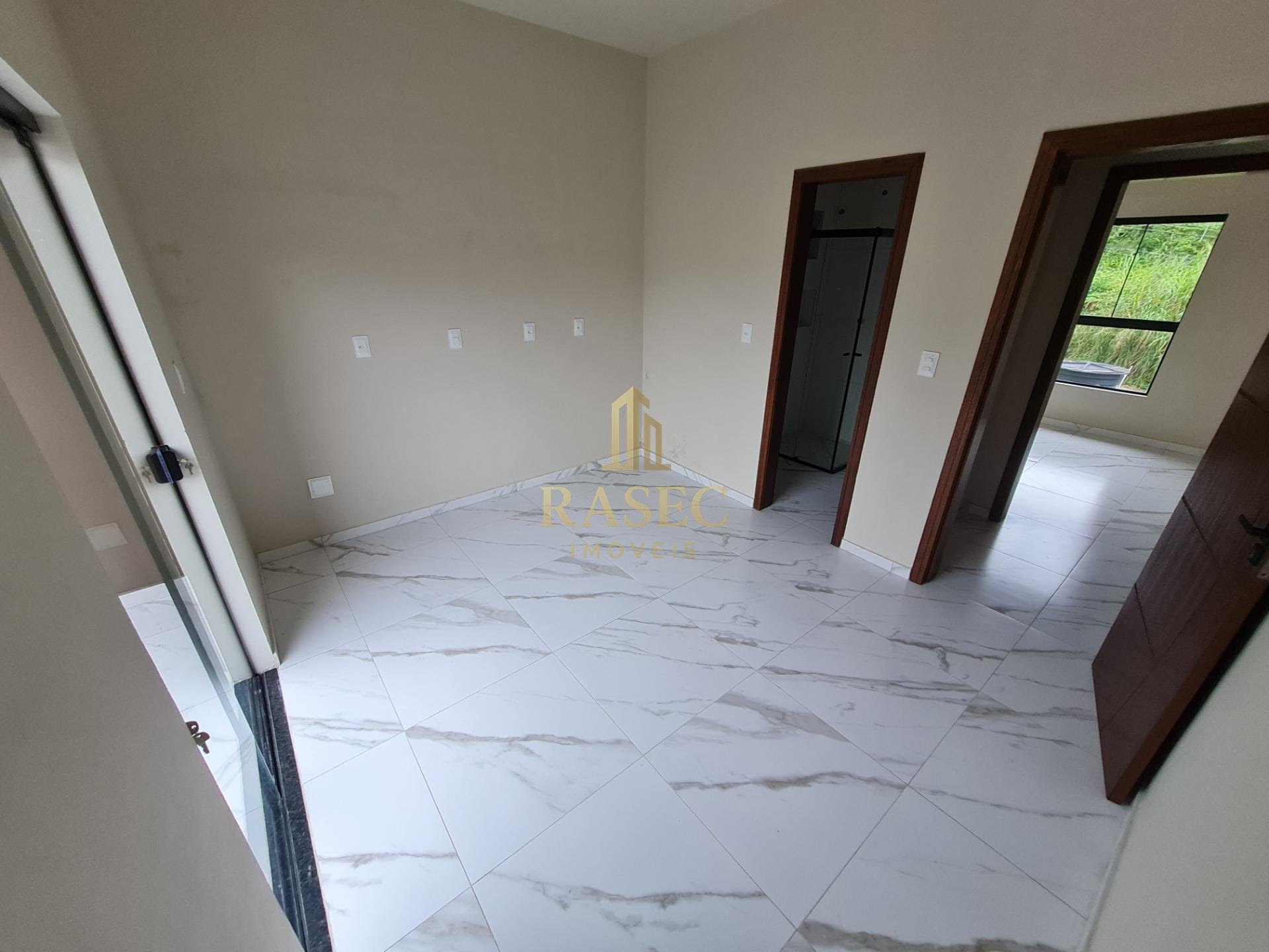 Casa à venda com 3 quartos, 1 suíte, 2 vagas e 85m² no São Pedro, Brusque (SC) — foto 9 de 11