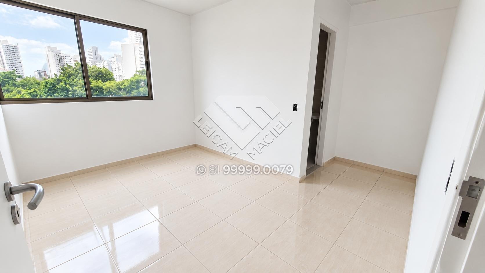 Apartamento à venda com 4 quartos, 4 suítes, 3 vagas e 208m² no Torre, Recife (PE) — foto 8 de 27