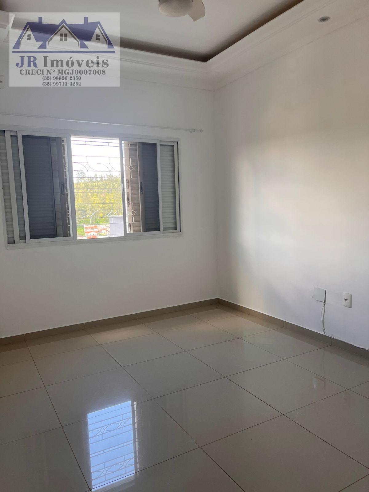 Casa à venda com 4 quartos, 1 suíte, 4 vagas e 190m² no Sossêgo, Piranguinho (MG) — foto 20 de 30