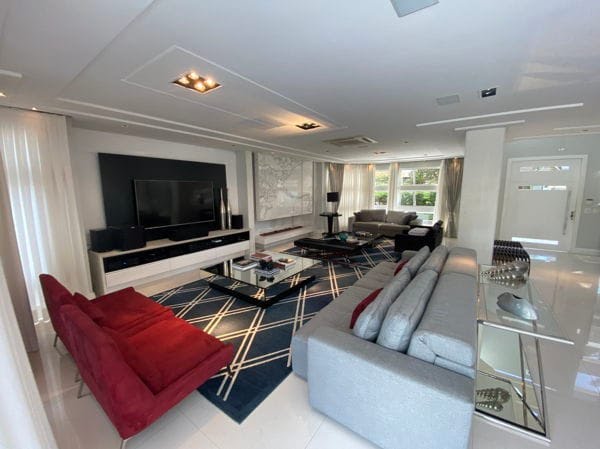 Casa à venda com 5 quartos, 5 suítes, 6 vagas e 1200m² no Jurerê Internacional, Florianópolis (SC) — foto 9 de 30