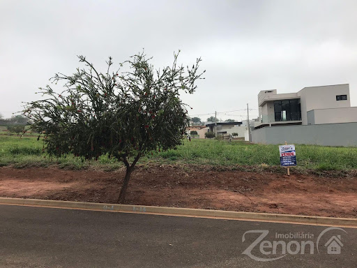Terreno à Venda no Condominio Residencial Portugal II