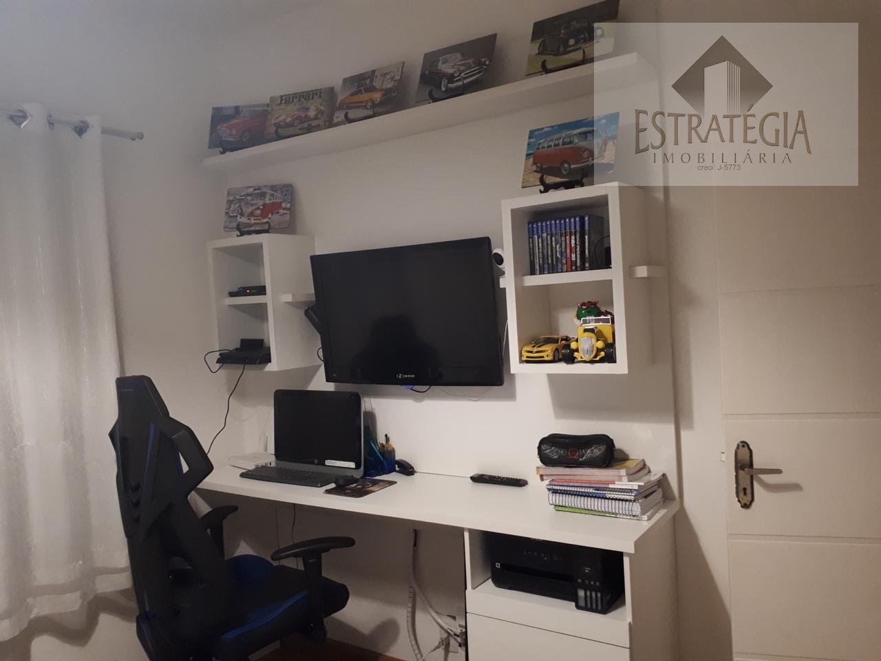 Apartamento à venda com 2 quartos, 1 banheiro, 1 vaga e 68m² no Corrêas, Petrópolis (RJ) — foto 2 de 12