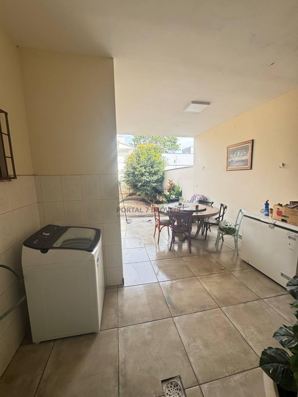 Casa à venda com 3 quartos, 1 suíte, 4 vagas e 360m² no Jardim Arizona, Sete Lagoas (MG) — foto 8 de 16