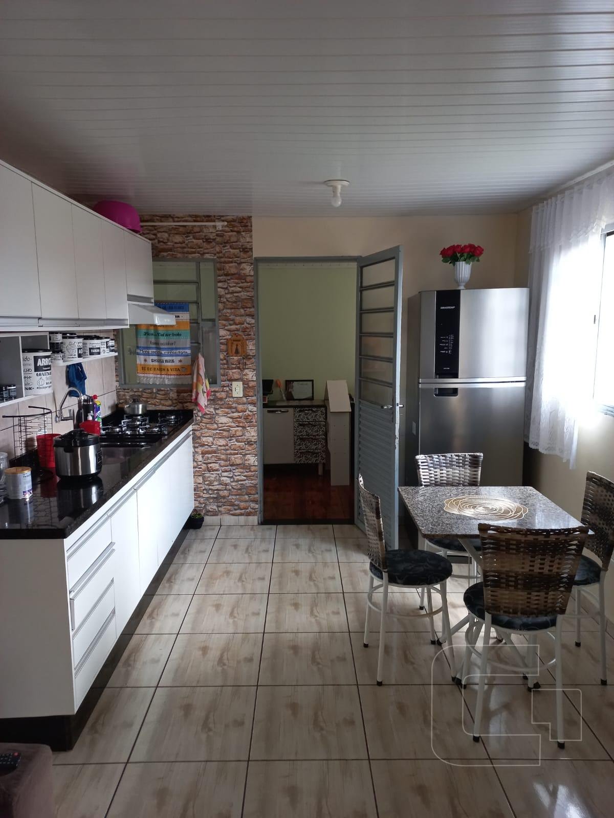 Casa à venda com 3 quartos, 2 vagas e 96m² no Centro, Rio Bom (PR) — foto 5 de 6