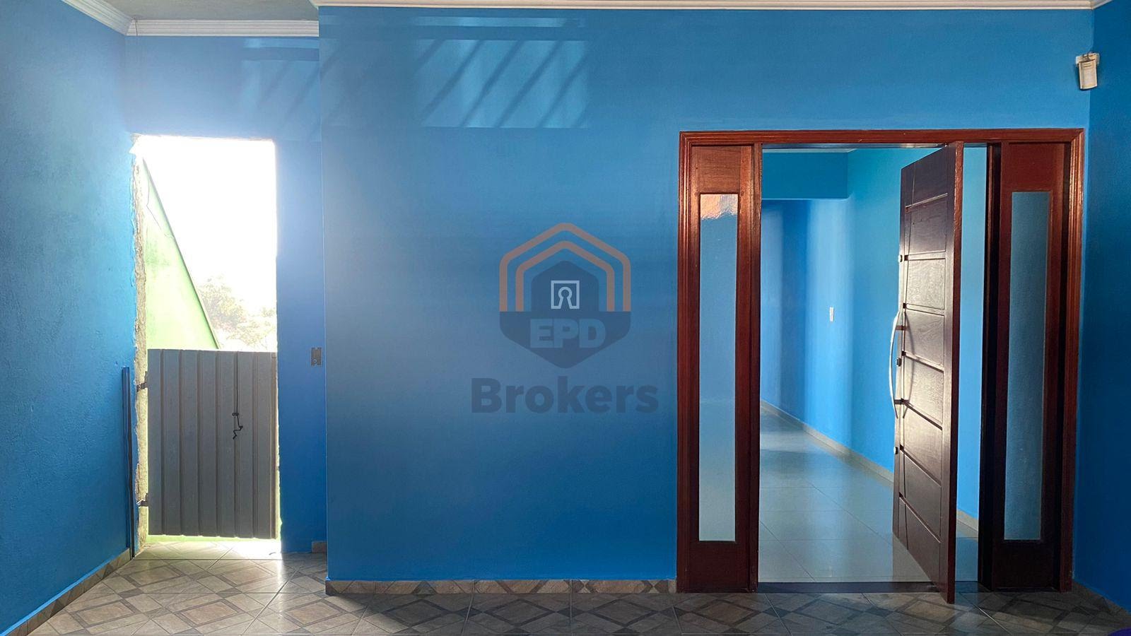Garagem com corredor lateral