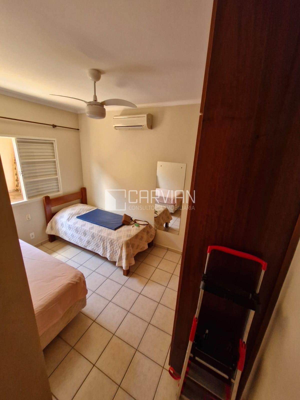 Casa à venda com 3 quartos, 1 suíte, 1 vaga e 160m² no Jardim Manoel Penna, Ribeirão Preto (SP) — foto 8 de 12