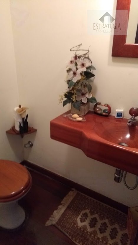 Casa à venda com 4 quartos, 2 suítes, 6 vagas e 320m² no Alto da Serra, Petrópolis (RJ) — foto 14 de 22