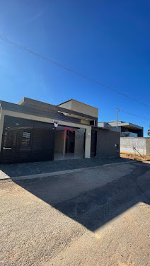 Encantadora Casa à Venda no Bairro Riviera Park - Unaí: 250m² por R$1.500.000
