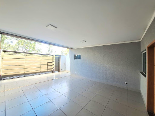 Casa 1 suíte 2 quartos