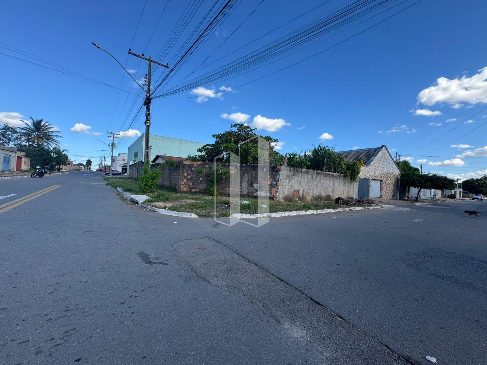 Terreno à venda com 437m² de terreno no Residencial Itaipu, Goiânia — foto principal