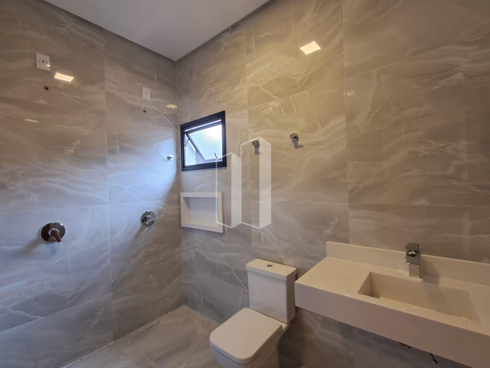 Casa à venda com 3 quartos, 3 suítes, 4 vagas e 260m² no Jardim Presidente, Goiânia (GO) — foto 13 de 18