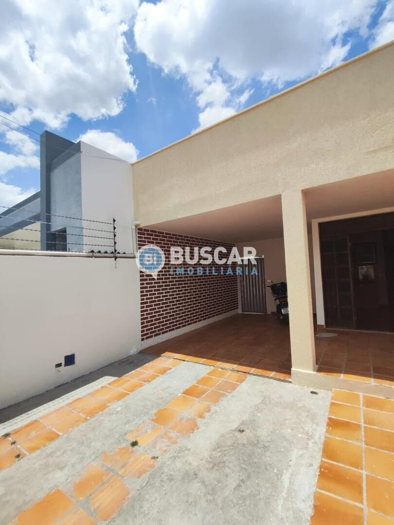 Casa à venda com 3 quartos, 1 suíte, 2 vagas e 300m² no Santa Mônica, Feira de Santana (BA) — foto 4 de 23