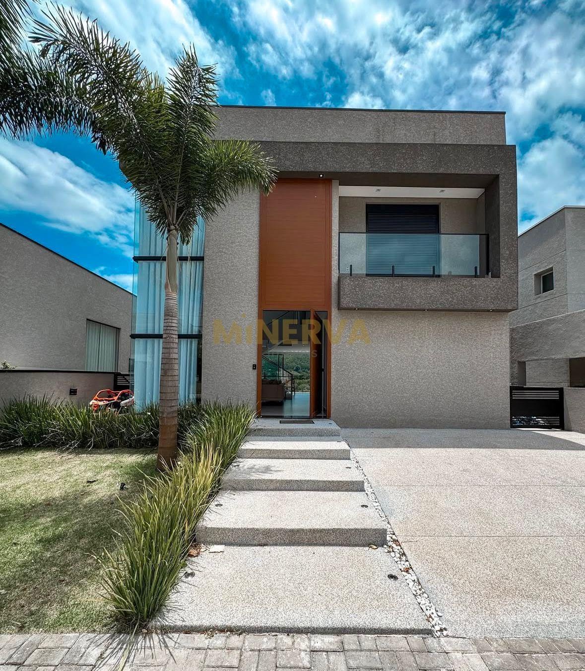 Casa à venda com 4 quartos, 5 banheiros, 3 vagas e 330m² no Rio Abaixo, Atibaia — foto principal