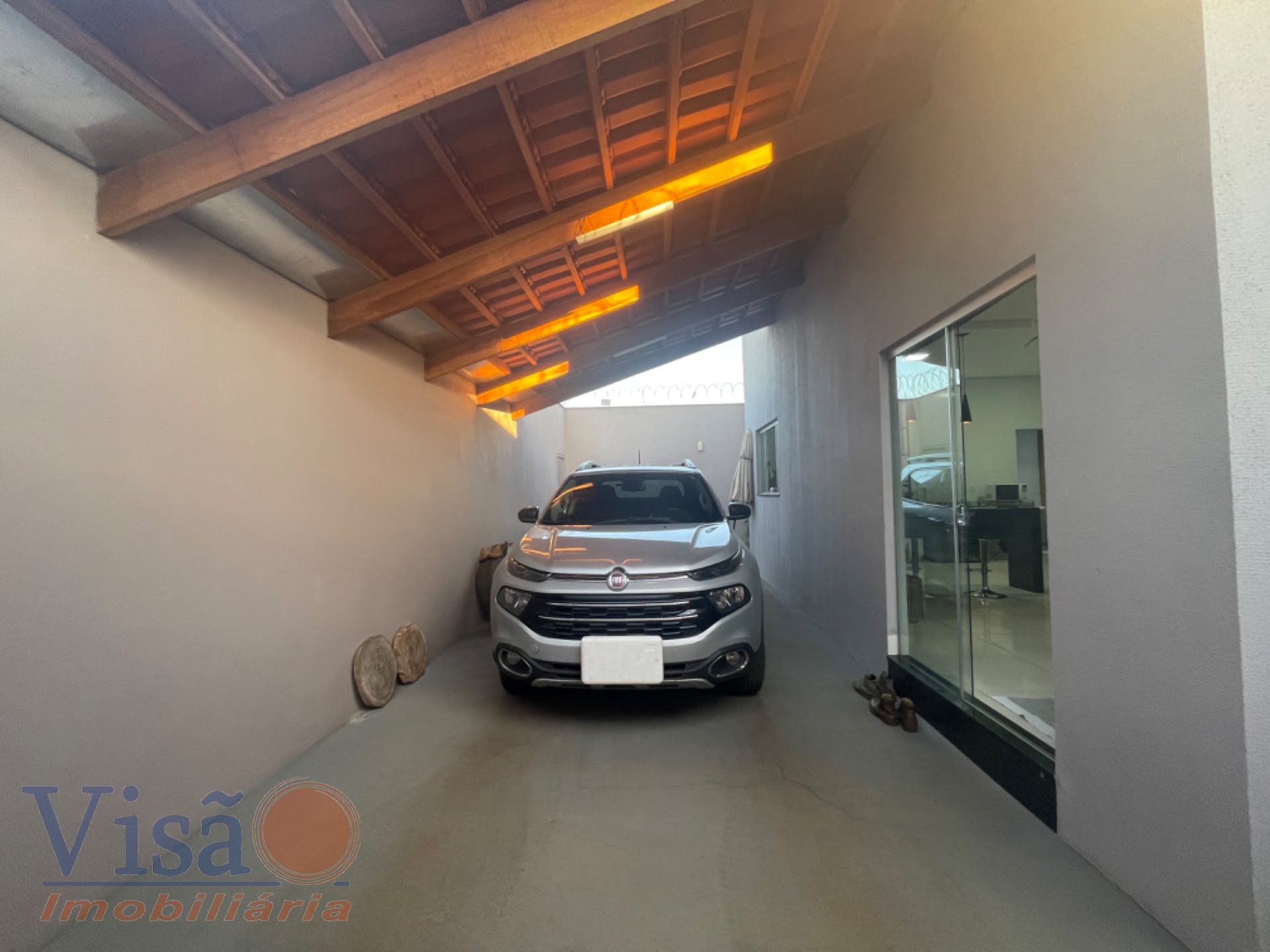 Casa à venda com 2 quartos, 1 banheiro, 2 vagas e 24m² no Bairro Bandeirantes, Paracatu (MG) — foto 4 de 9