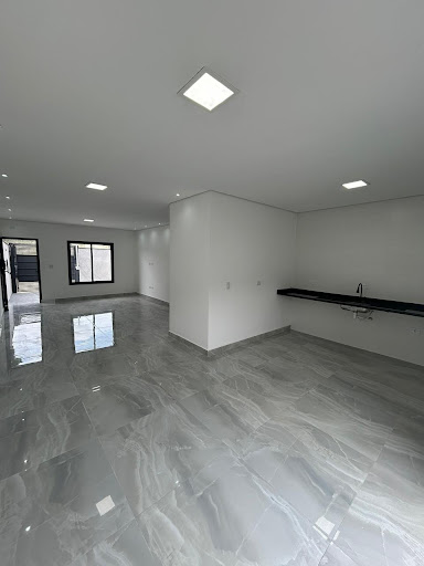 Casa Sobrado em Vila Cecilia  -  Mogi das Cruzes