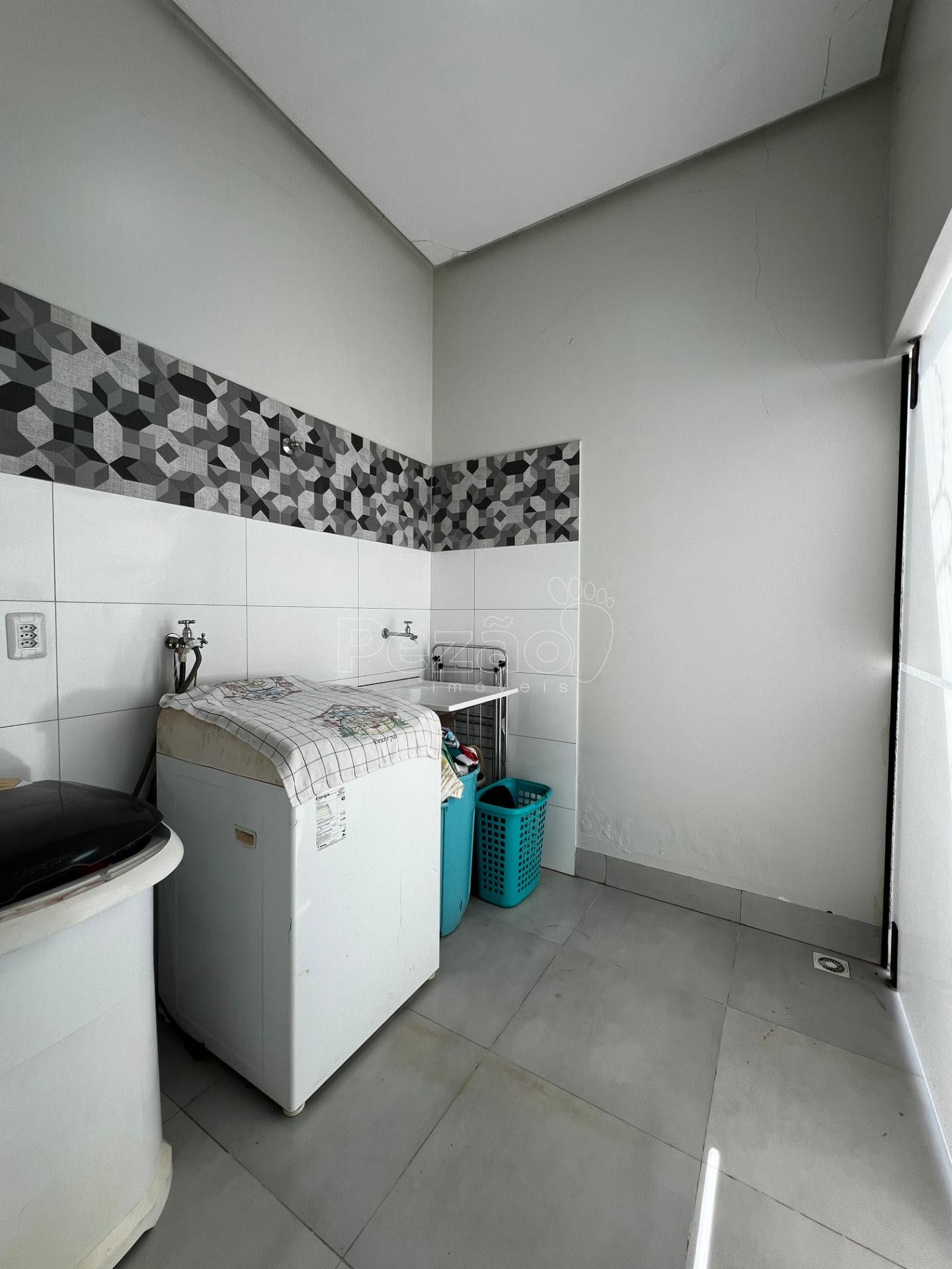 Casa à venda com 3 quartos, 1 suíte, 2 vagas e 183m² no Residencial Flamboyant II, Itapuranga (GO) — foto 24 de 27