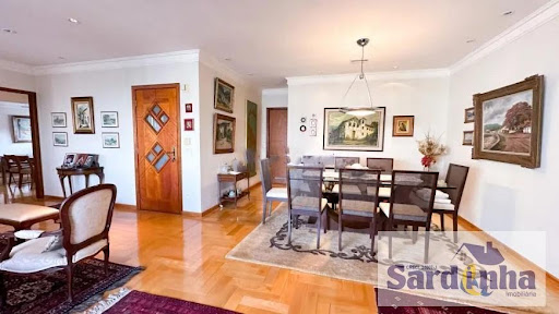 Apartamento à Venda em Vila Suzana SP, 226m², 3 Suítes, 5 Banheiros