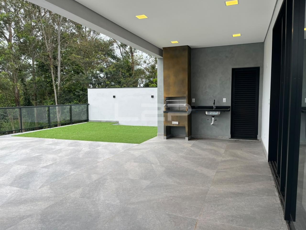 Casa à venda com 3 quartos, 3 suítes, 4 vagas e 184m² no Villagio Azzure, Itupeva (SP) — foto 24 de 30