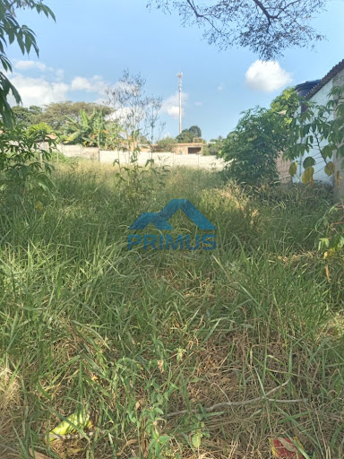 Lote / Terreno em Planalto  -  Mateus Leme