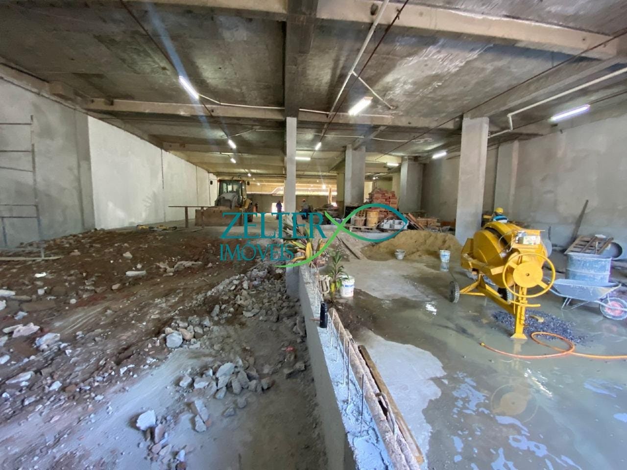 Comercial para alugar com 50 vagas e 2000m² no Vila da Penha, Rio de Janeiro (RJ) — foto 14 de 16
