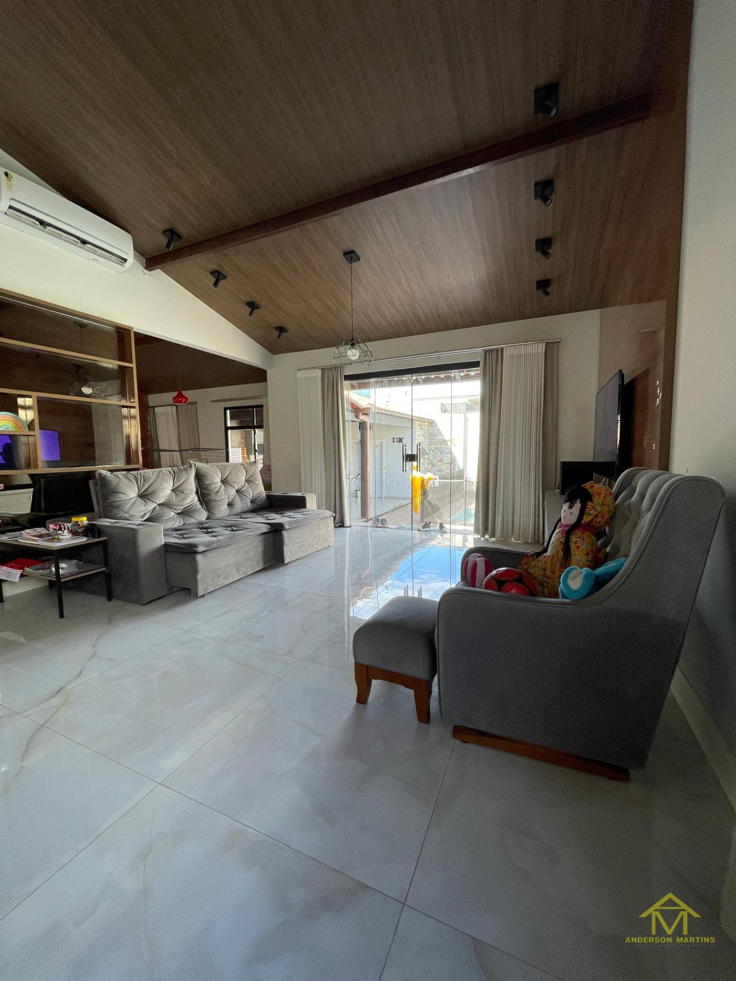 Casa à venda com 5 quartos, 4 banheiros, 3 vagas e 360m² no Morada do Sol, Vila Velha — foto principal
